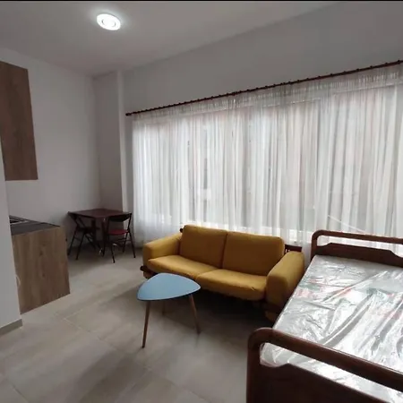 Sunny Studio In New Complex Apartment